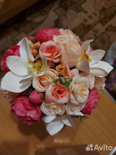 Букет невесты и бутоньерка