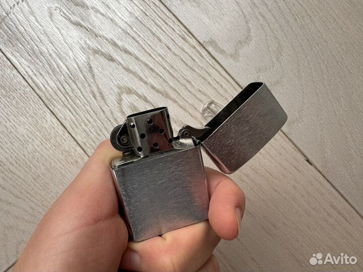 Зажигалка zippo
