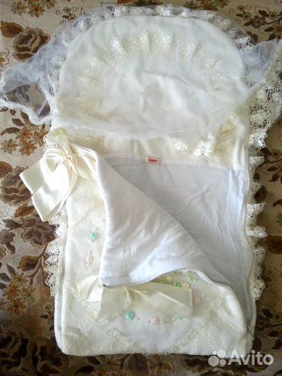 Вязаный конверт на выписку