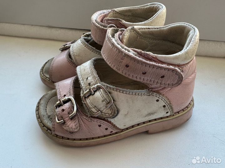 Сандалии для девочки 20