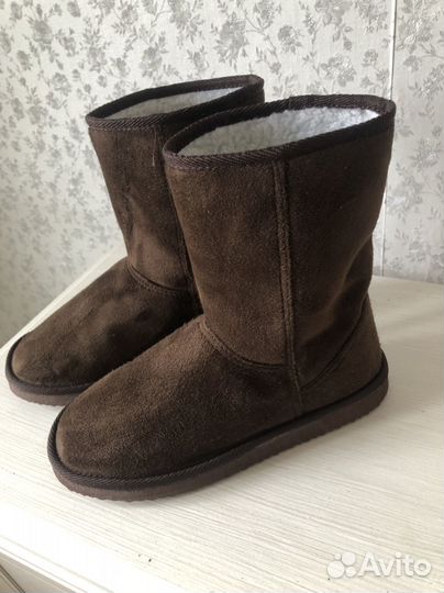 Ugg ботинки женские