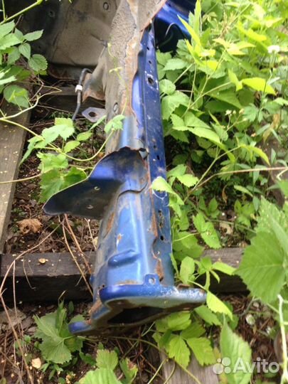 Четверть передняя правая Мазда 3 вк