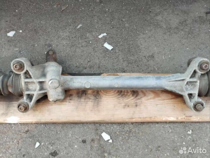 Рулевая рейка 