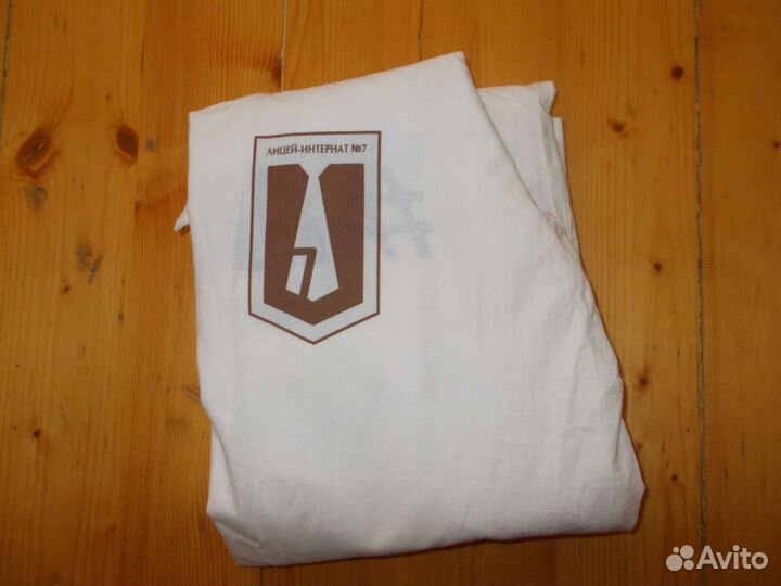 Медицинские и лабораторные халаты