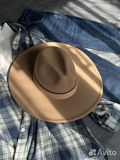 Шляпа фетровая женская бежевая Zarina