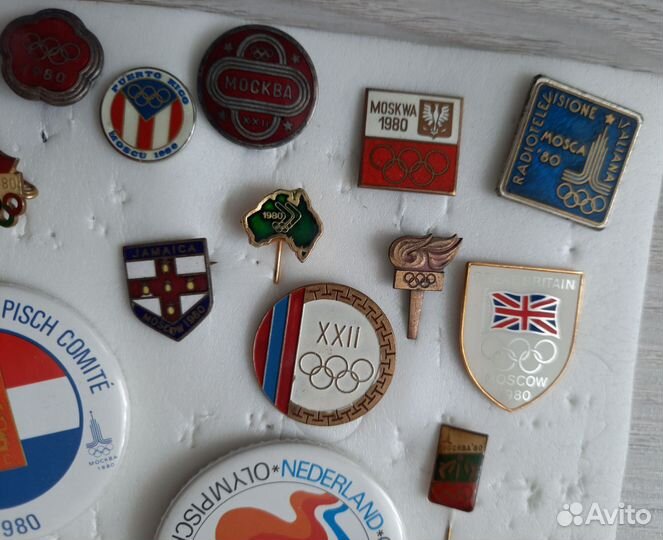 Олимпийские значки Москва 80
