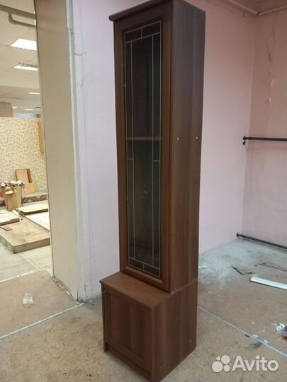 Шкаф витрина для посуды