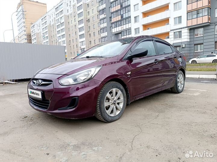 Hyundai Solaris 1.6 AT, 2013, 130 000 км