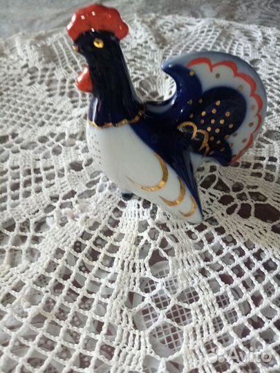 Курица с золотым яйцом статуэтка, солонка Петух
