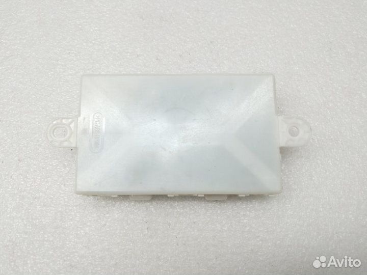 Блок управления бесключевого доступа Mercedes-Benz