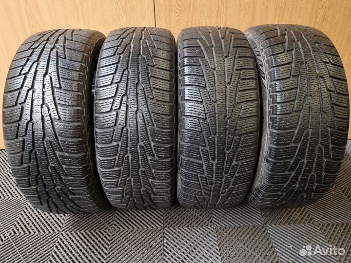 Nokian Tyres Hakkapeliitta R 235/60 R17