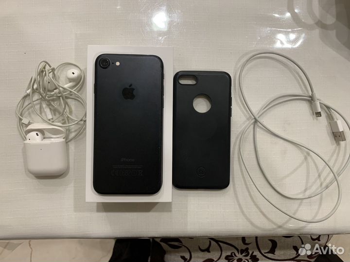 iPhone 7, 32 ГБ