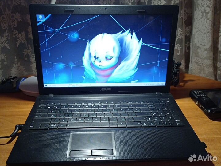 Ноутбук Asus X54C