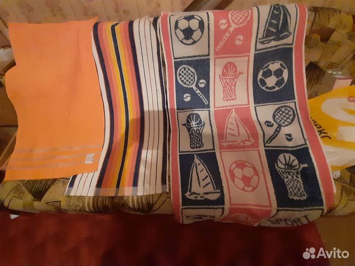 Махровые полотенца новые Пакистан, Россия