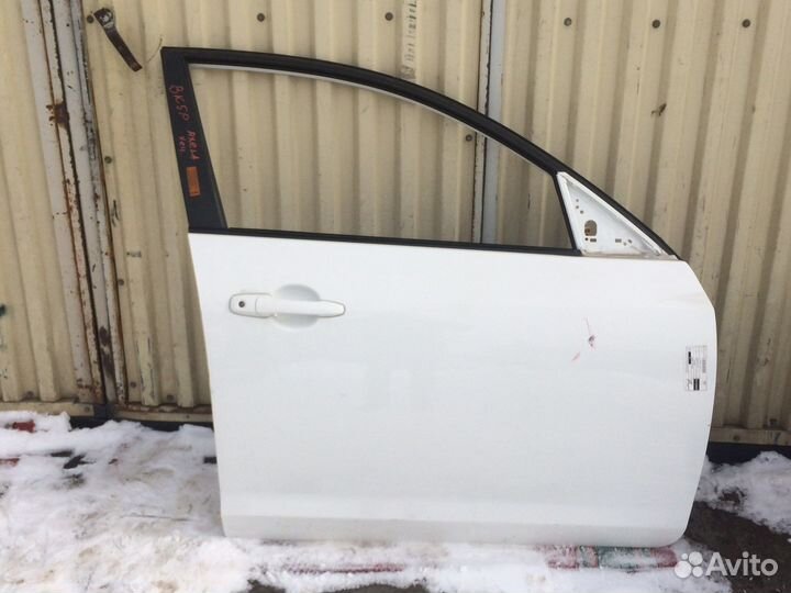 Дверь передняя правая Mazda 3 BK хэтчбек