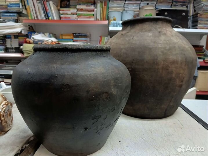 Корчаги,сливочнмки,тарелки,кринки