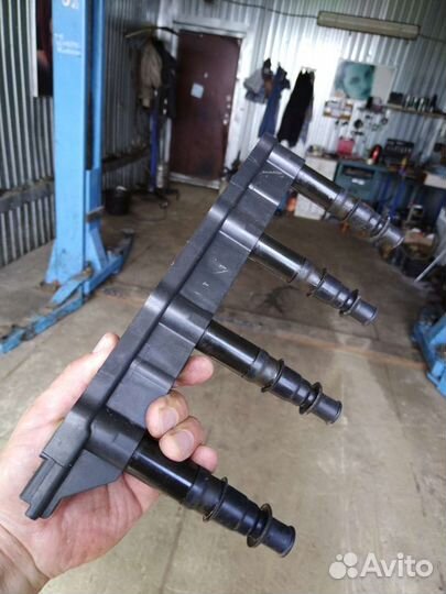 Катушка зажигания Peugeot Citroen 1.4 16v