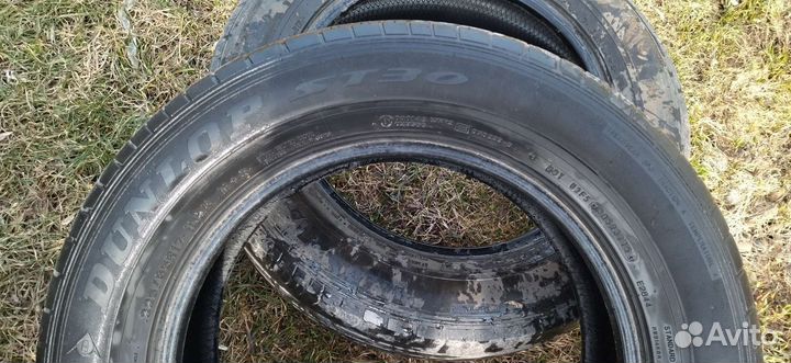 Dunlop Grandtrek ST30 225/65 R17 102H