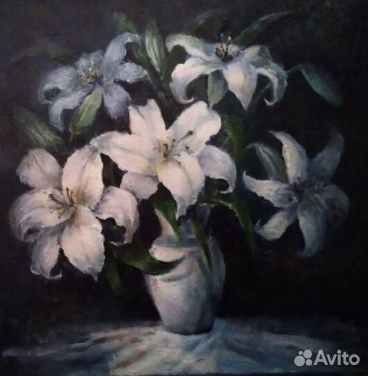 Натюрморт с белыми лилиями