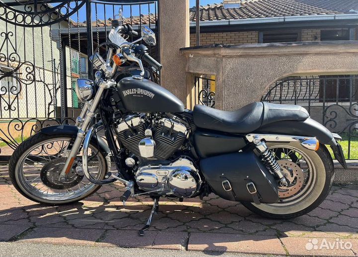 Sportster Seventy-Two XL1200V