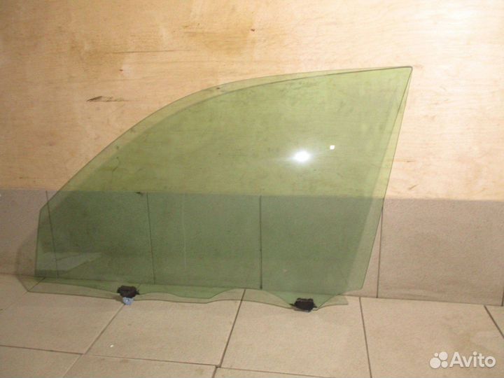 Стекло двери передней левой Toyota LC Prado 120
