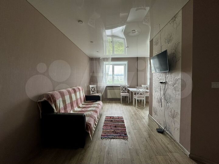 2-к. квартира, 63 м², 5/5 эт.