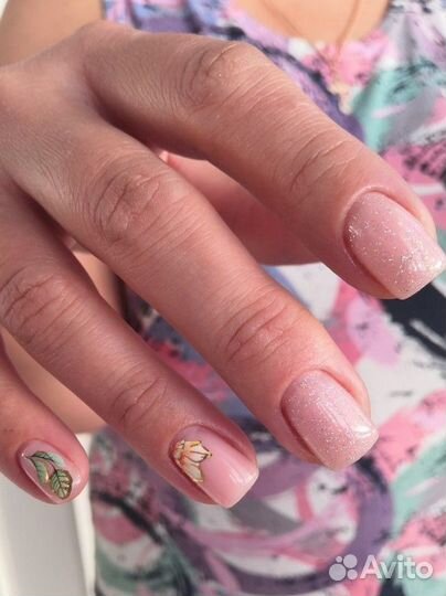 Маникюр ост. Стадион Сибирь