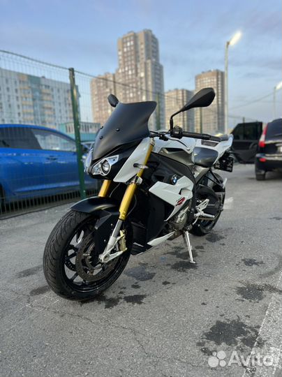 BMW S 1000R