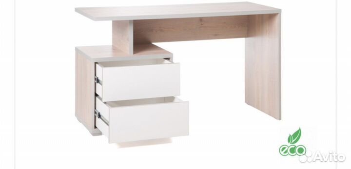 Письменный стол