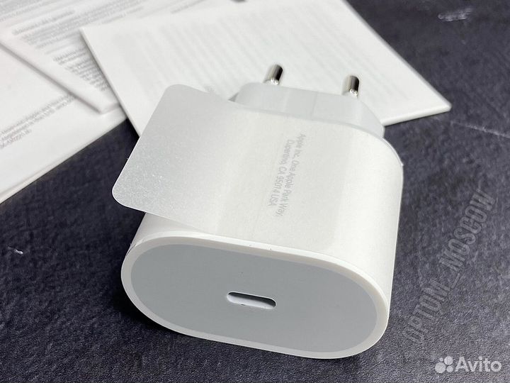 Зарядка для iPhone 20w оригинал