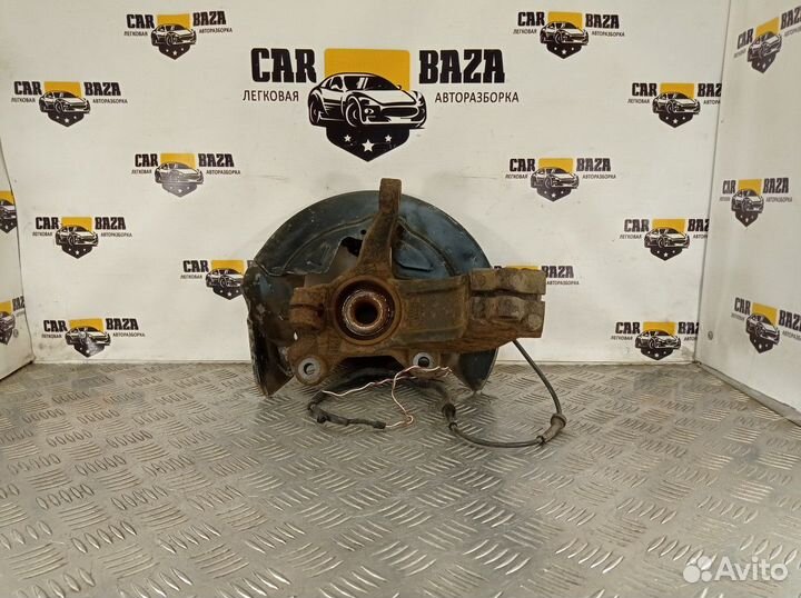 Кулак поворотный передний левый L Volvo XC60