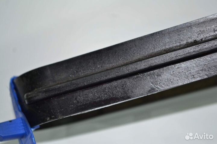 Слайдер цепи Yamaha FZR250R