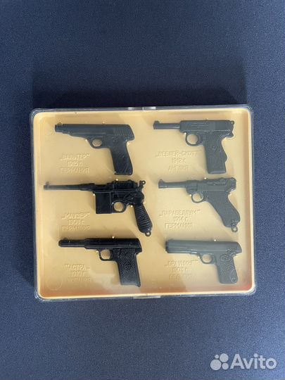 Советский набор пистолетов игрушки