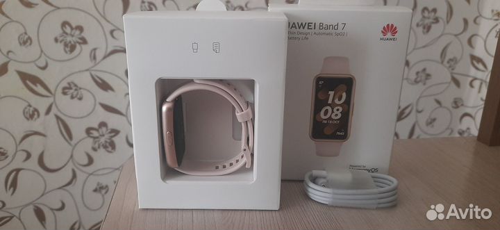 Смарт часы Huawei band 7