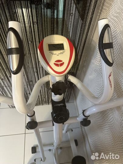 Эллиптический тренажер torneo
