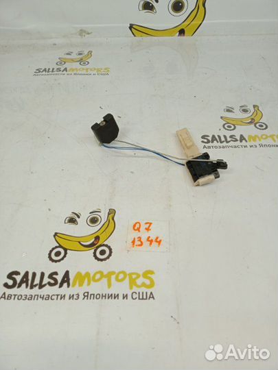 Датчик уровня топлива Audi Q7 4LB BHK 3 2007