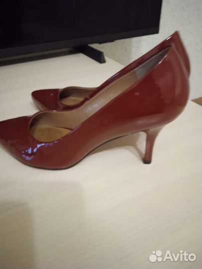Туфли женские