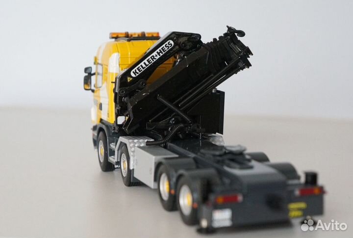 1/50 тягач Scania 8x4 Keller Hess кран раритет WSI