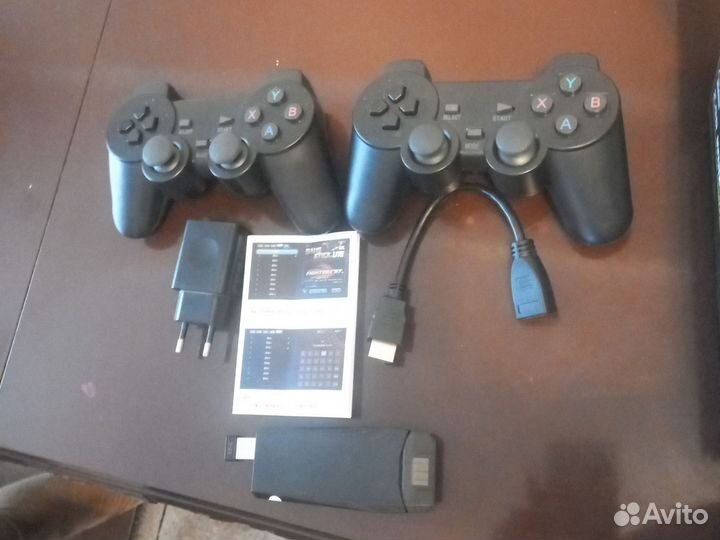 2.4G wireless controller gamepad