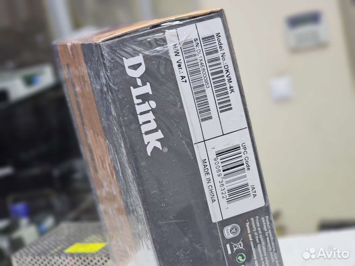 KVM новый D-Link dkvm-4K 4порта