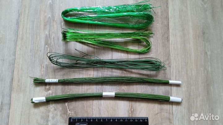 Для творчества ягодки, тычинки, проволока и другое