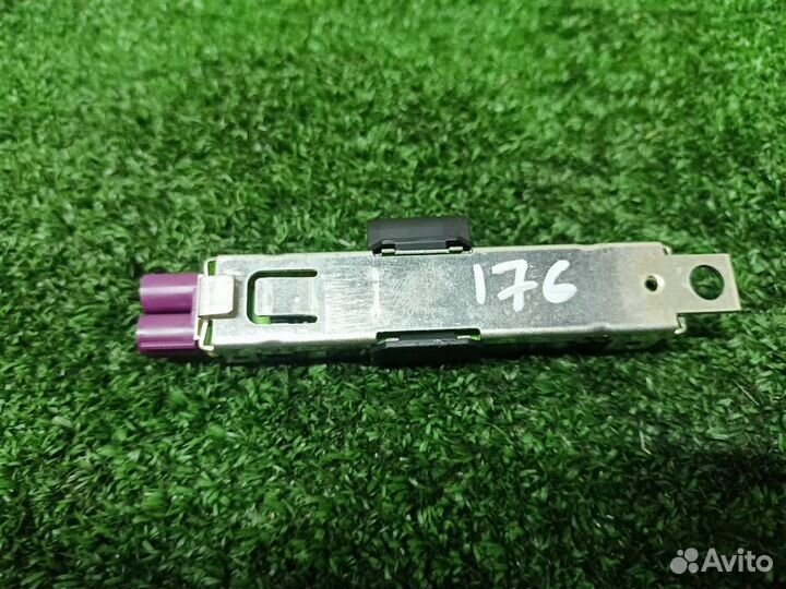 Антенна Audi Allroad quattro 2012