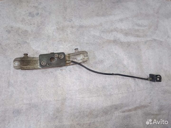 Сузуки gsx-r 250 замок водительского сиденья