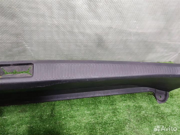 Накладка проема багажника Lexus GS300 (S160) 2001