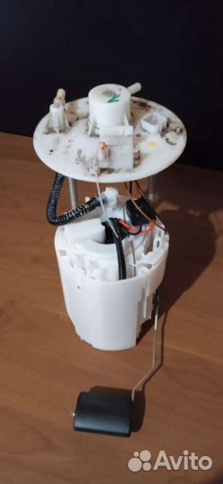 Насос топливный Hyundai Solaris 2017)(31110H5000)