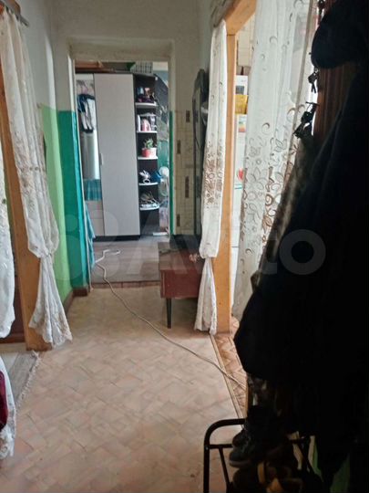 3-к. квартира, 50 м², 1/2 эт.