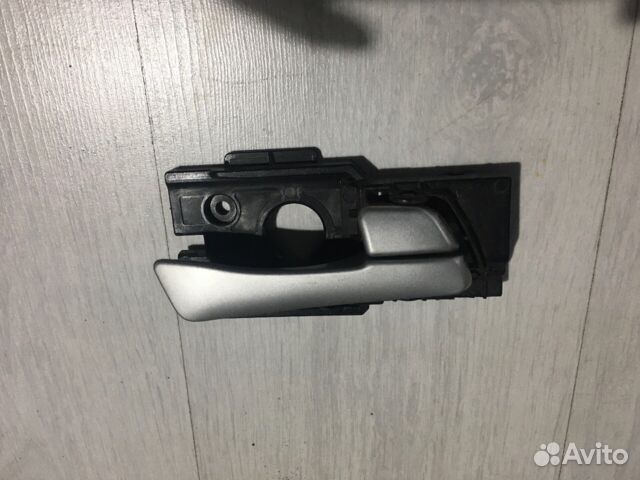 Ручка двери перед прав hyundai solaris 1 1.4 мт се