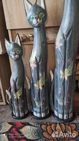 Коты из дерева