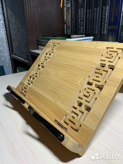 Подставка для книг