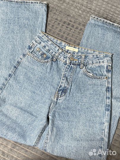 Джинсы женские